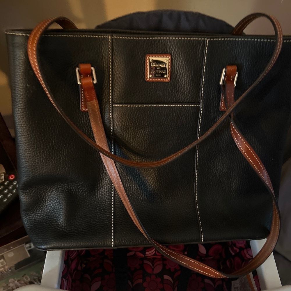 Dooney and Bourke satchel handbag